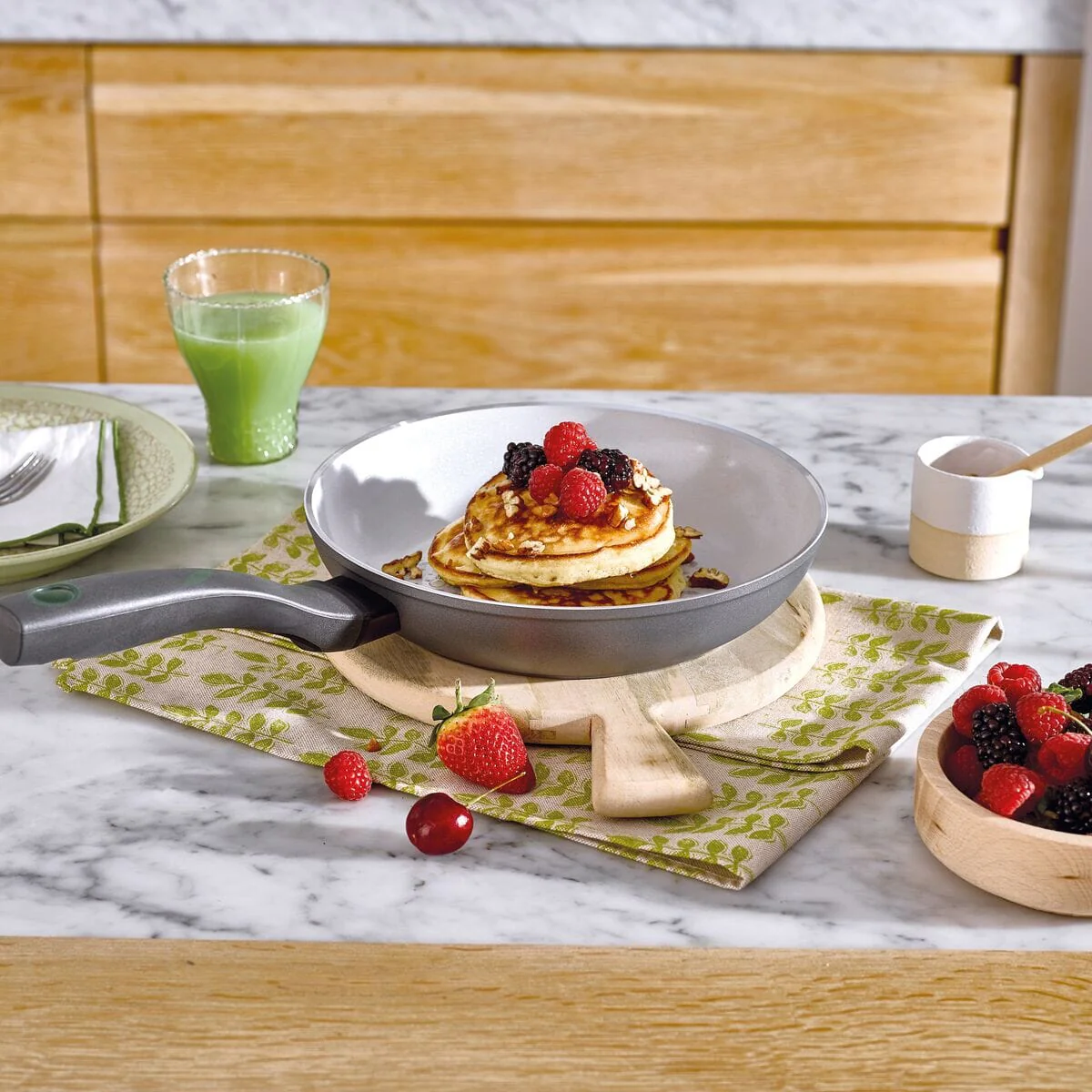 20cm Earth Pan Ceramic Frying Pan - Image 6