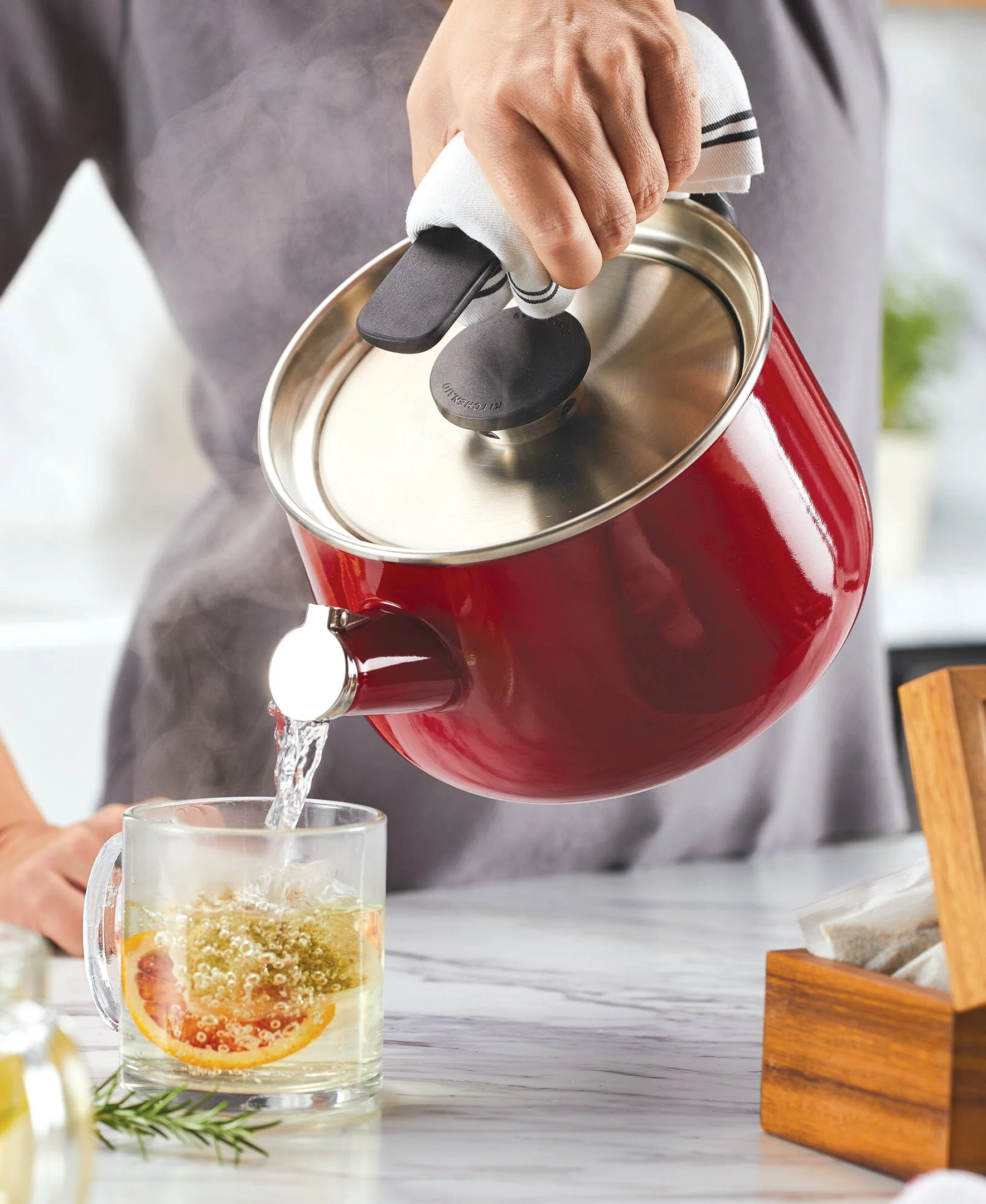 KitchenAid Enamel-On-Steel Kettle, 2Qt empire red - Image 2