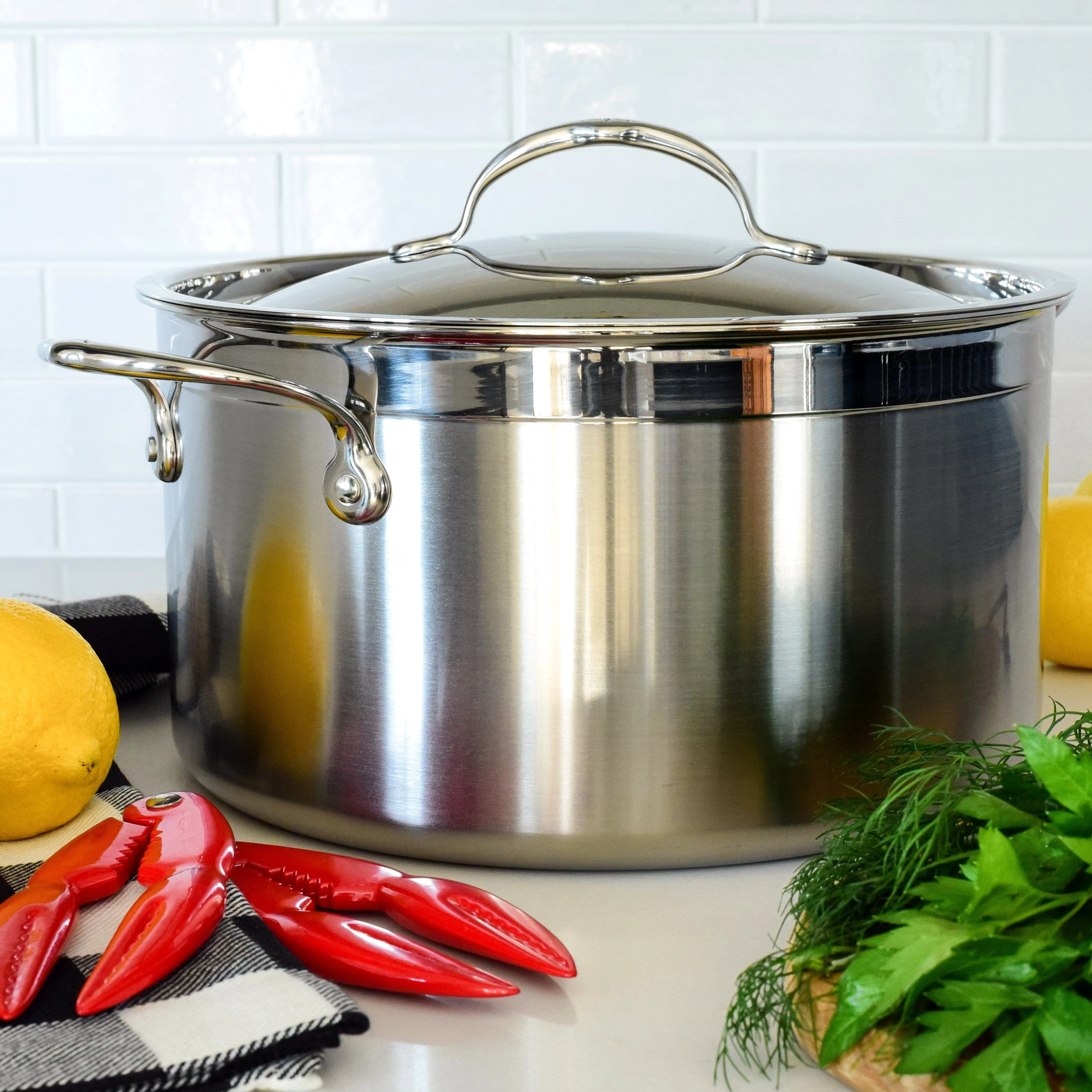 Hestan Professional Clad Stainless Steel Stockpot, 8-Quart - Image 3